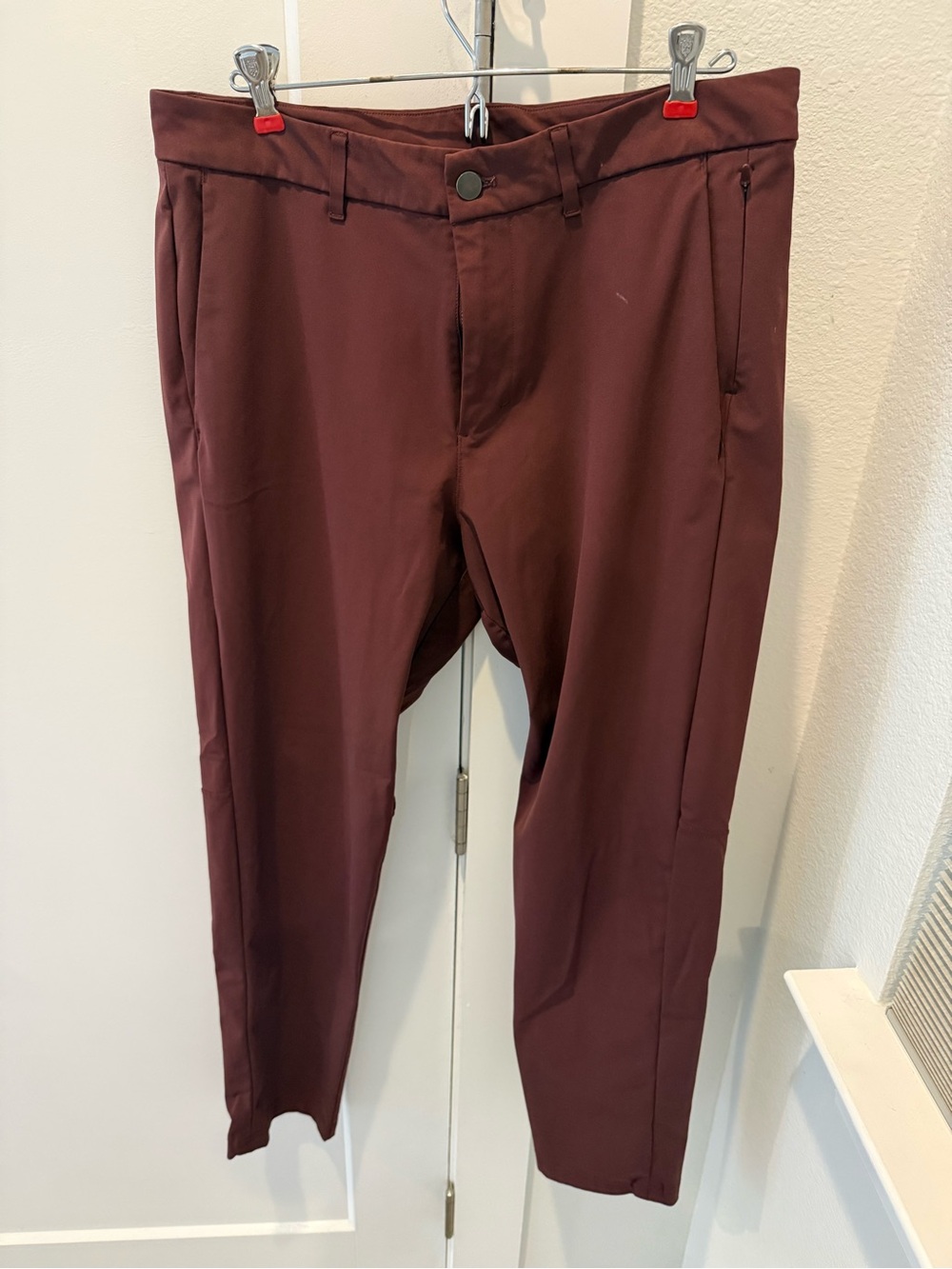 Lululemon Men’s ABC 5 Pocket Pant
Warpstreme